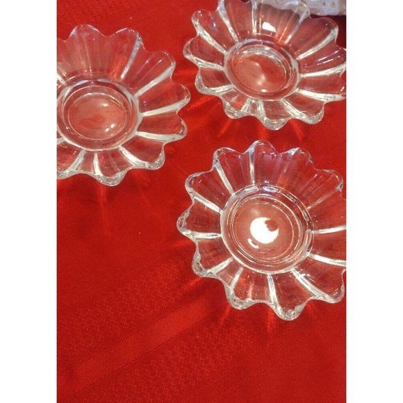 3 PCs Glass Flower Shaped Dish 12 Petals Trinket Bowl Candle Drip Dish - Picture 1 of 6
